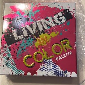 Living in color Palette